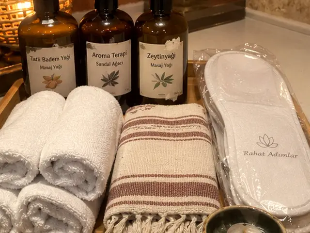 Tatlı badem, aromaterapi ve zeytinyağı; havlu, peştemal ve terlik — Çatalca, Masaj Salonun